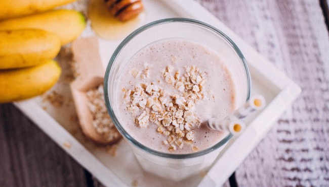 Natürliche Protein-Shakes selbst herstellen: 3 Rezept-Inspirationen ...